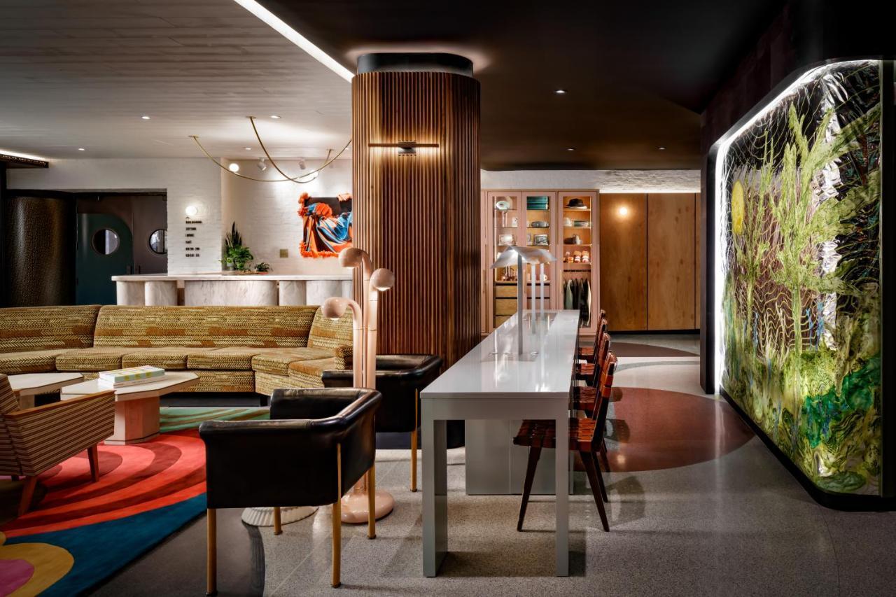 The Drake Hotel Торонто Екстериор снимка