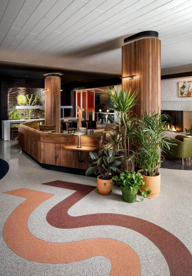 The Drake Hotel Торонто Екстериор снимка