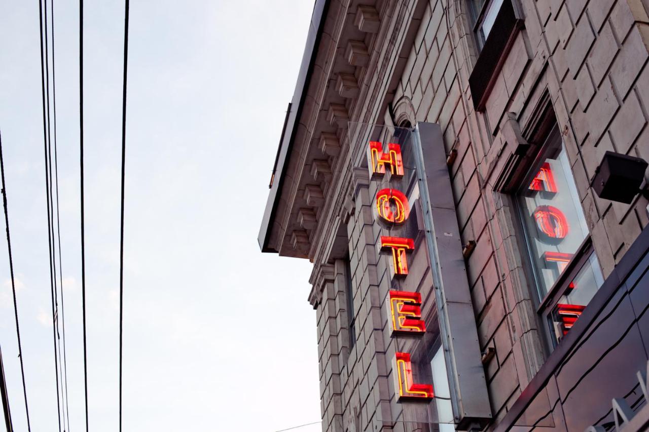 The Drake Hotel Торонто Екстериор снимка