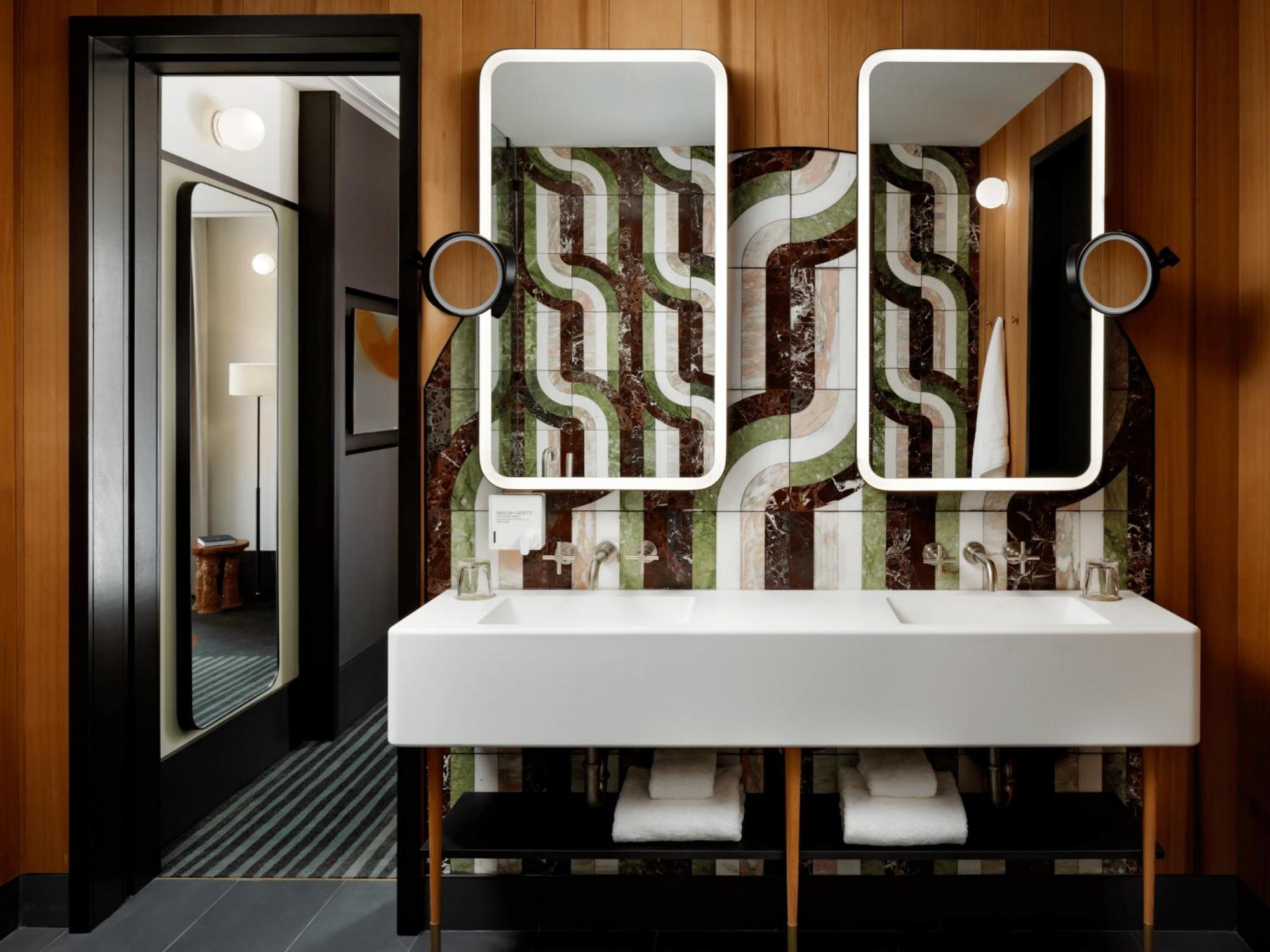 The Drake Hotel Торонто Екстериор снимка
